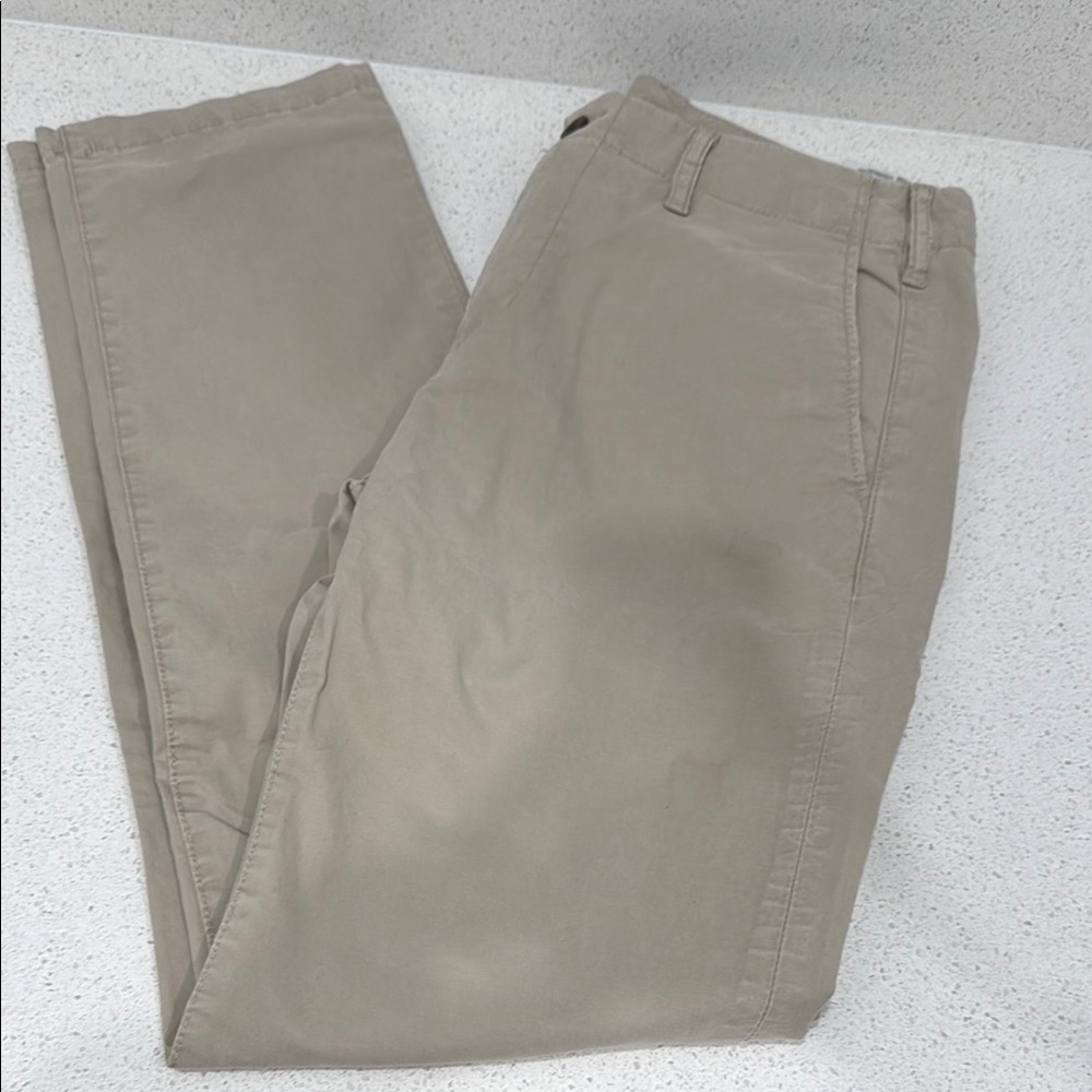 American Eagle athletic straight lived-in khakis